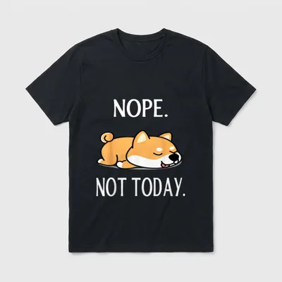 Lazy Shiba inu Nop T-Shirt – Cartoon Shiba Inu schläft mit dem Schriftzug NOPE. NOT TODAY – Klassisches T-Shirt in Schwarz