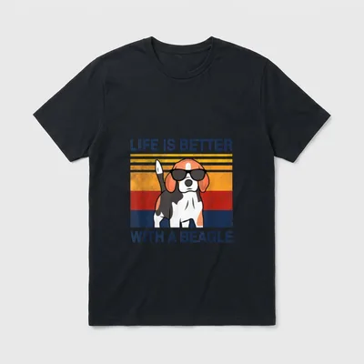 Life is better with a T-Shirt – Klassisches T-Shirt in Schwarz