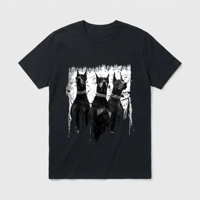 Dobermann Pinscher Black and T-Shirt – Klassisches T-Shirt in Schwarz