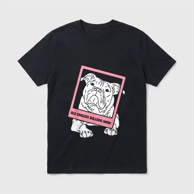 Old English Bulldog Mom Frauchen T-Shirt – Klassisches T-Shirt in Schwarz