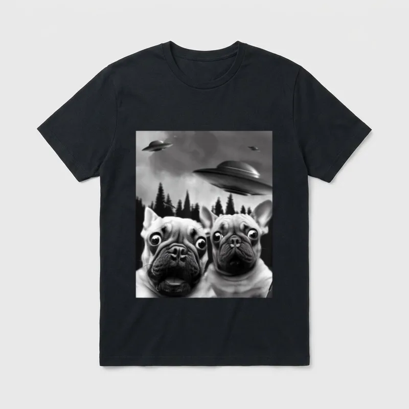 Lustiges Frenchie UFO Selfie T-Shirt – Klassisches T-Shirt in Schwarz