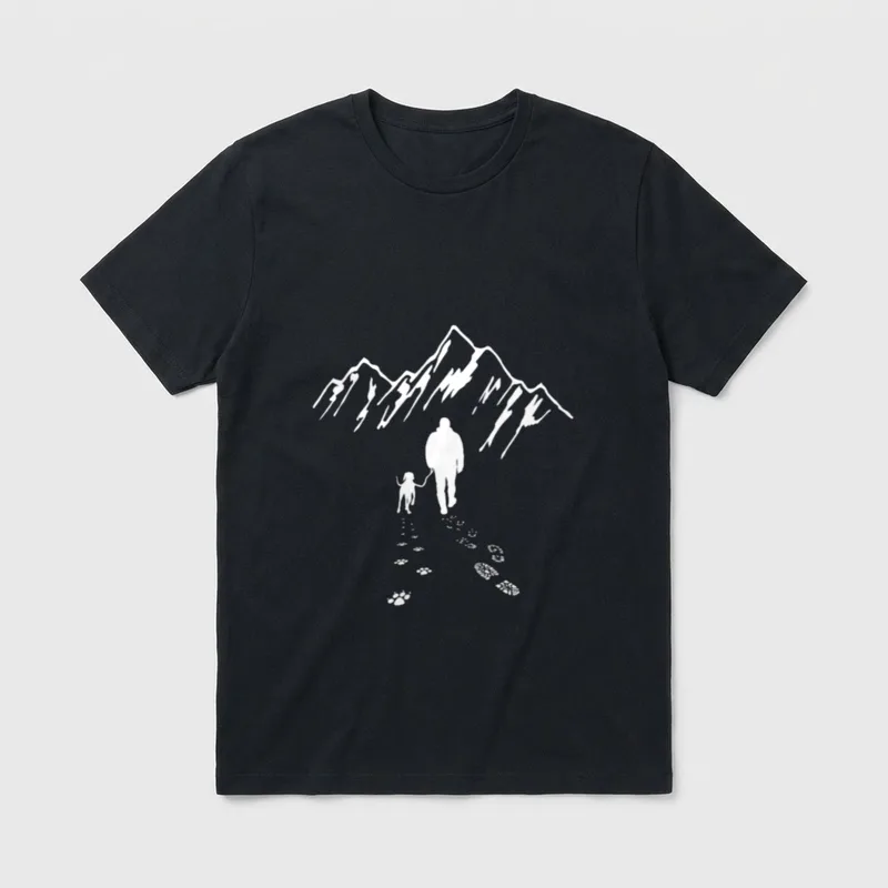 Hund Wandern Gassi Berge T-Shirt – Klassisches T-Shirt in Schwarz