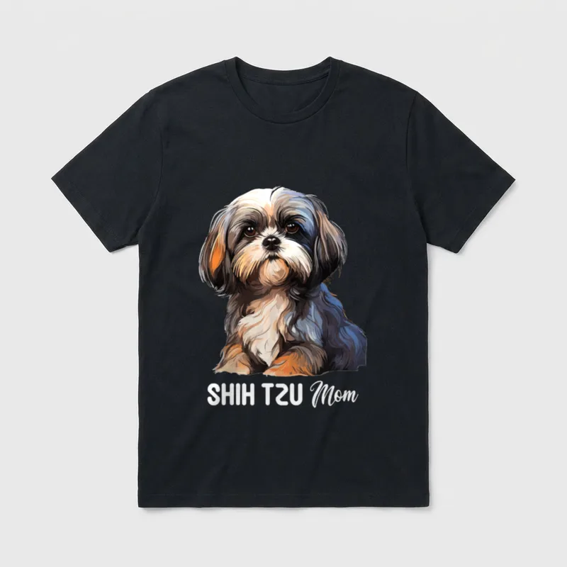 Shih Tzu Mama Hund T-Shirt – Illustration eines Shih Tzu mit dem Schriftzug SHIH TZU Mom – Klassisches T-Shirt in Schwarz