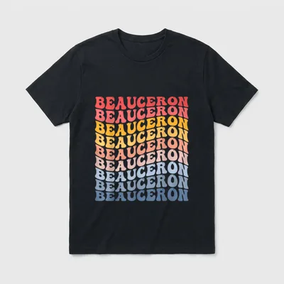 Beauceron Groovy Retro T-Shirt – Bunte BEAUCERON Schrift in Retro-Wellenform – Klassisches T-Shirt in Schwarz