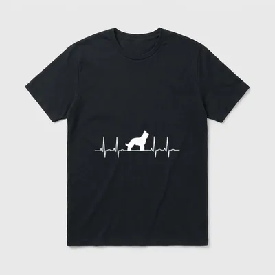 Briard Herzschlag EKG Liebe T-Shirt – Klassisches T-Shirt in Schwarz