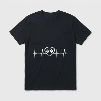 Katzen Hunde Pfoten Heartbeat T-Shirt – Herzschlaglinie mit Pfotenabdruck in einem Herzen – Klassisches T-Shirt in Schwarz