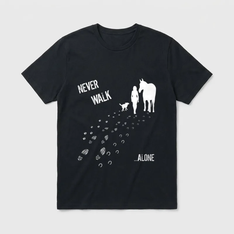 Never Walk Alone Pferd T-Shirt – Klassisches T-Shirt in Schwarz