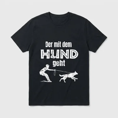 Der mit dem Hund T-Shirt 0094 – Klassisches T-Shirt in Schwarz