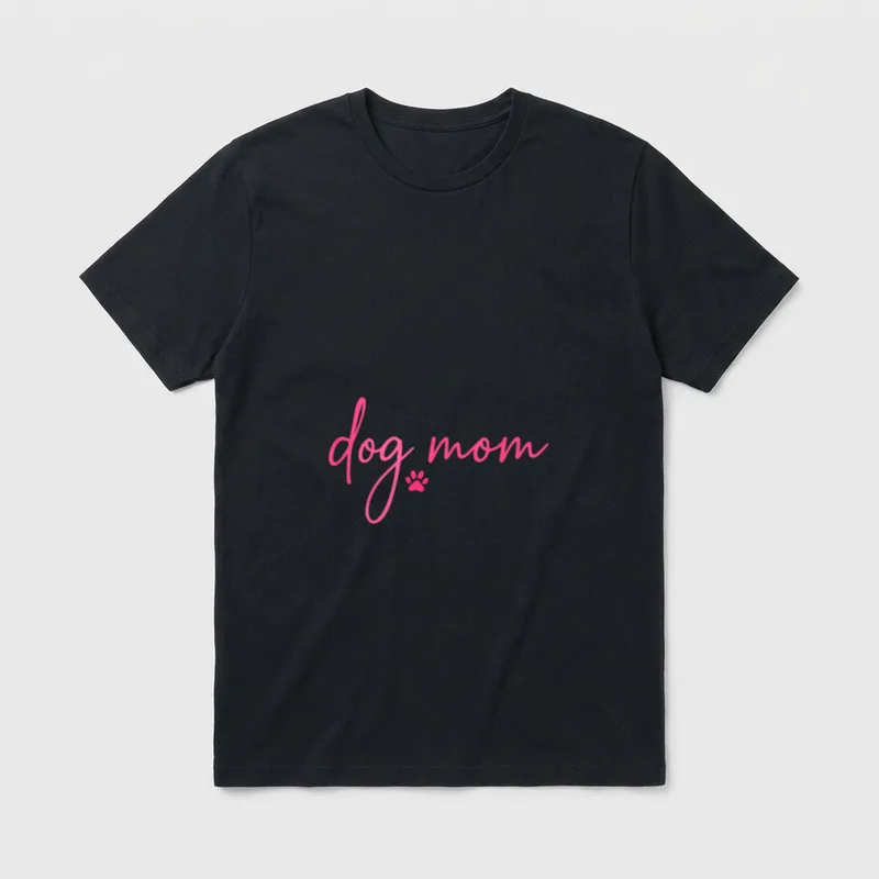Dog Mom für Frauen T-Shirt – Pinker dog mom Schriftzug mit kleinem Pfotenabdruck – Klassisches T-Shirt in Schwarz