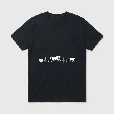 Pferde Und Hunde Herzschlag T-Shirt – Klassisches T-Shirt in Schwarz