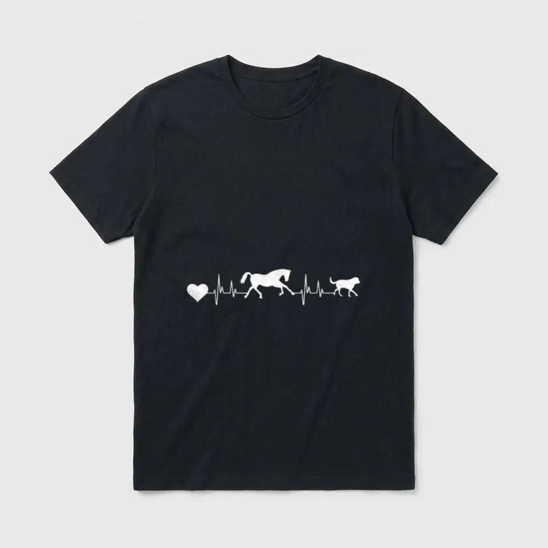 Pferde Und Hunde Herzschlag T-Shirt – Klassisches T-Shirt in Schwarz