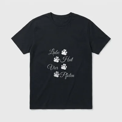 Liebe hat vier Pfoten T-Shirt – Klassisches T-Shirt in Schwarz