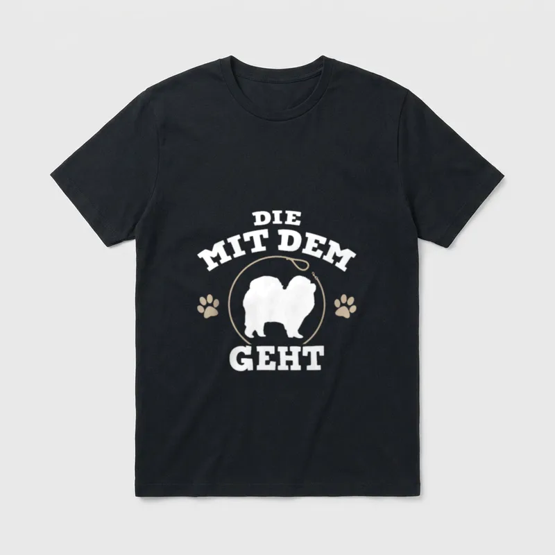 Die mit dem Chow-Chow T-Shirt – Weiße Chow-Chow Silhouette mit Leine und Pfotenabdrücken – Klassisches T-Shirt in Schwarz