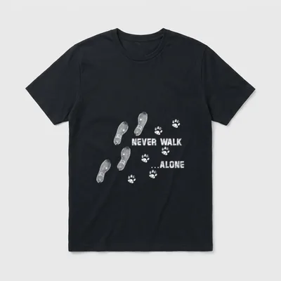 Never Walk Alone Hunde Hundeliebhaber T-Shirt – Klassisches T-Shirt in Schwarz