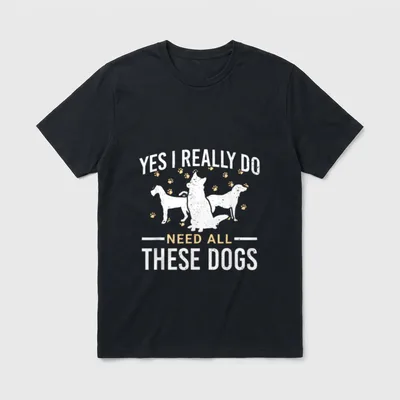 I Need All These T-Shirt – Klassisches T-Shirt in Schwarz