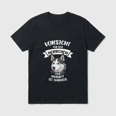 Vorsicht Vor Dem Herrchen Husky T-Shirt – Klassisches T-Shirt in Schwarz