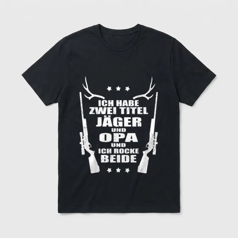 Zwei Titel Jäger Opa T-Shirt – Witziger Jagdspruch mit Gewehren und Geweih für Opa und Jäger – Klassisches T-Shirt in Schwarz