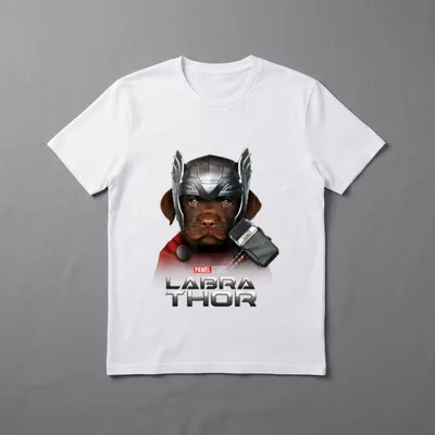 Süßer schokoladen brauner Labrador T-Shirt – Klassisches T-Shirt in Schwarz