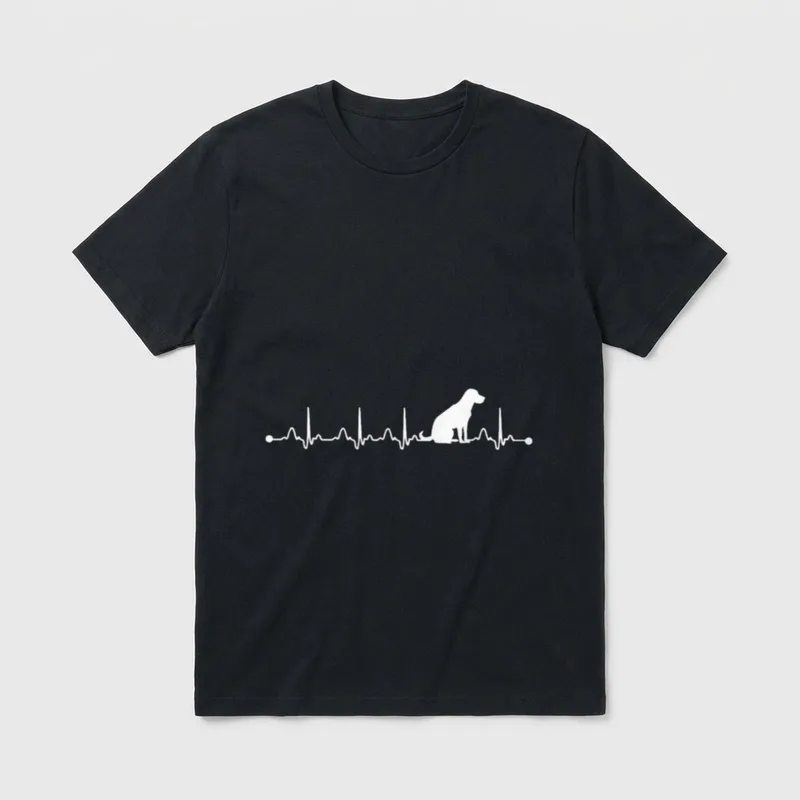 Labrador Retriever 2 Herzschlag T-Shirt – Klassisches T-Shirt in Schwarz