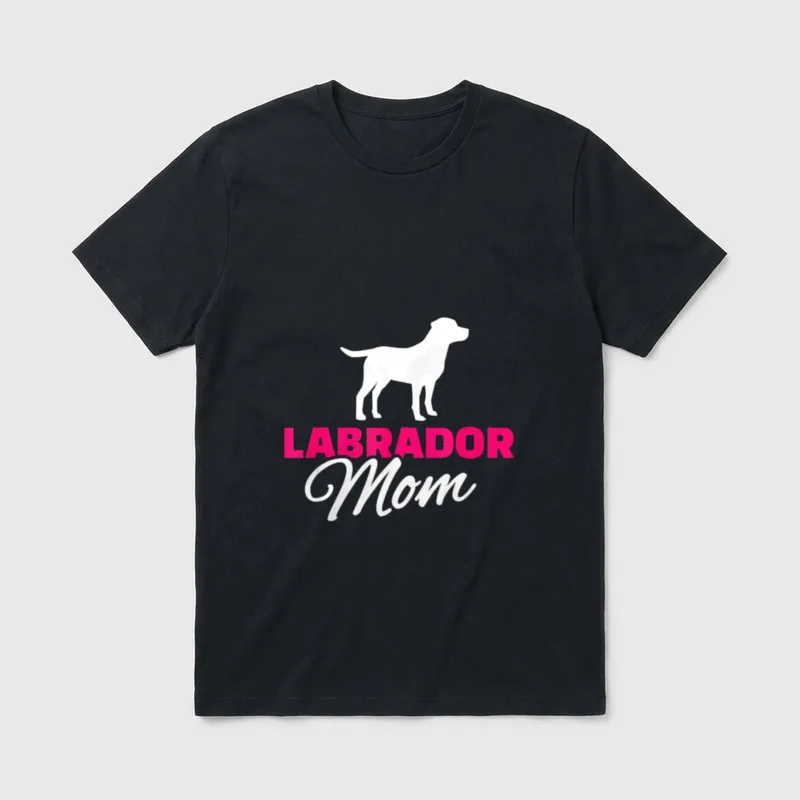 Labrador Mama T-Shirt – Klassisches T-Shirt in Schwarz