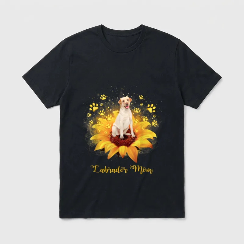 Labrador Mom Sunflower With T-Shirt – Klassisches T-Shirt in Schwarz