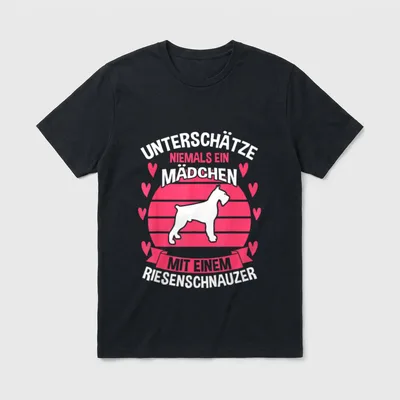Unterschätze niemals ein Mädchen T-Shirt – Klassisches T-Shirt in Schwarz