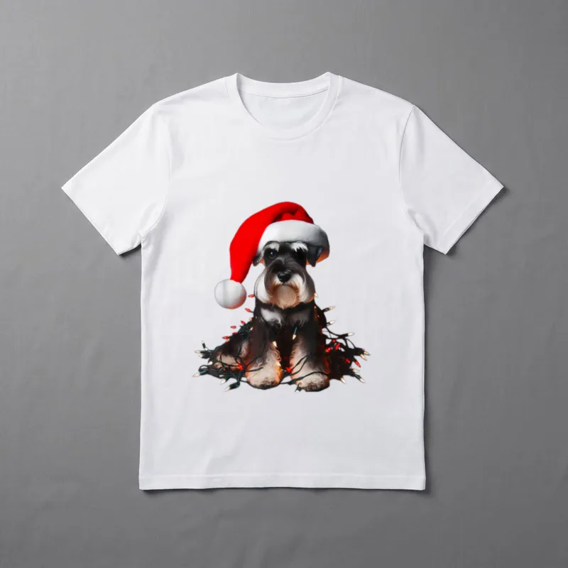 Zwergschnauzer mit Weihnachtsmütze T-Shirt – Klassisches T-Shirt in Schwarz