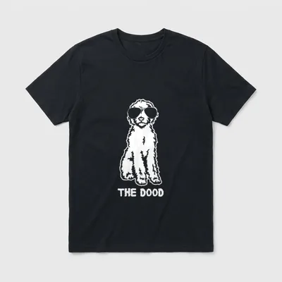 The Dood Goldendoodle Dog T-Shirt – Weißer Goldendoodle mit Sonnenbrille und Text THE DOOD – Klassisches T-Shirt in Schwarz