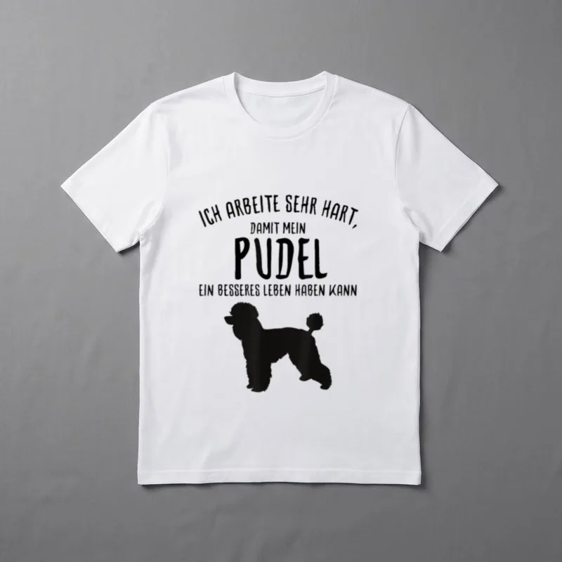 Lustiges Pudel Ich arbeite T-Shirt – Klassisches T-Shirt in Schwarz