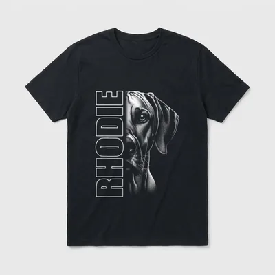 Eleganter Rhodesian Ridgeback T-Shirt – Klassisches T-Shirt in Schwarz