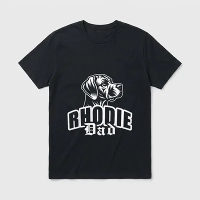 Rhodie Dad mit süßem T-Shirt – Rhodie Dad Text mit Ridgeback Hundekopf Illustration – Klassisches T-Shirt in Schwarz