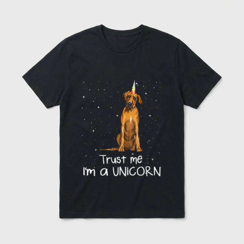 Lustiges Rhodesian Ridgeback Einhorn T-Shirt – Klassisches T-Shirt in Schwarz
