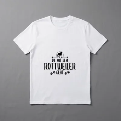 Die mit dem Rottweiler Geht T-Shirt – Klassisches T-Shirt in Schwarz