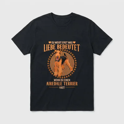 Liebe bedeutet einen Airedale T-Shirt – Klassisches T-Shirt in Schwarz